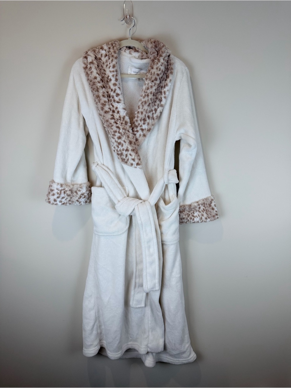 Carole Hochman Ivory Plush Robe with Faux Leopard-Print Trim Size Small